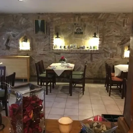 Amadeus Panzio B&B