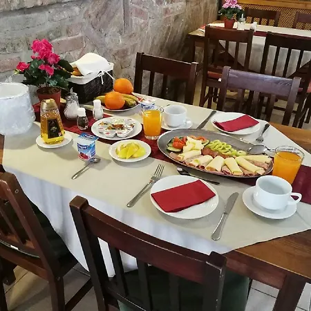 Frühstückspension Amadeus Panzio